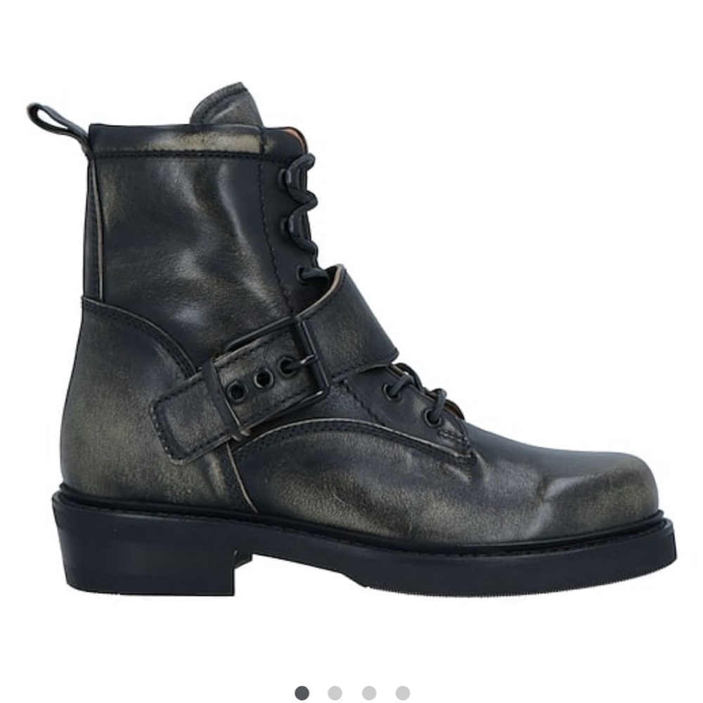 Women’s Black Leather Boots